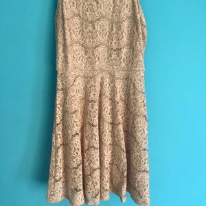 Nude lace flowy dress